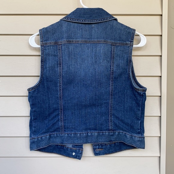 New, Loft, sleeveless denim vest! - Picture 2 of 9